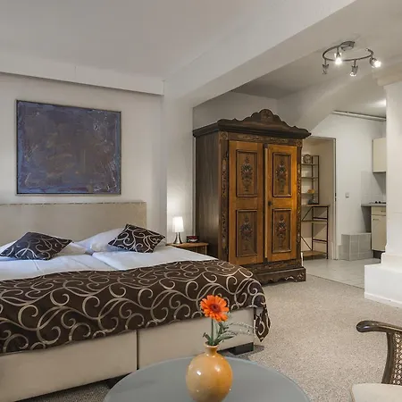 Guest house Remise Blumberg 3*