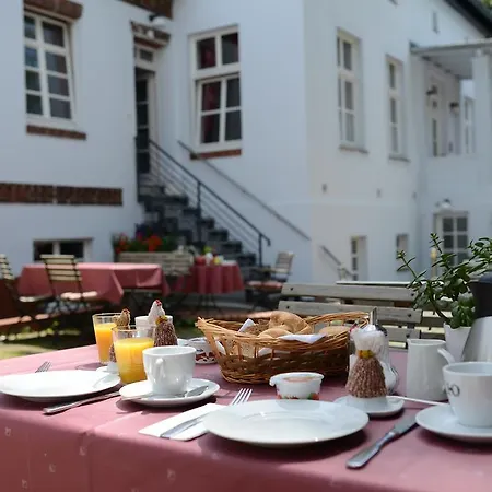 Guest house Remise Blumberg 3*